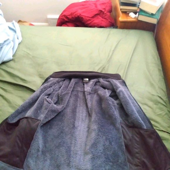 North Face Black and Grey Jacket Size; M - Picture 4 of 4